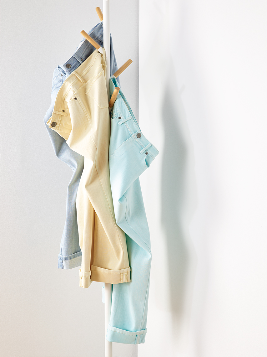JJILL_pants_coatrack